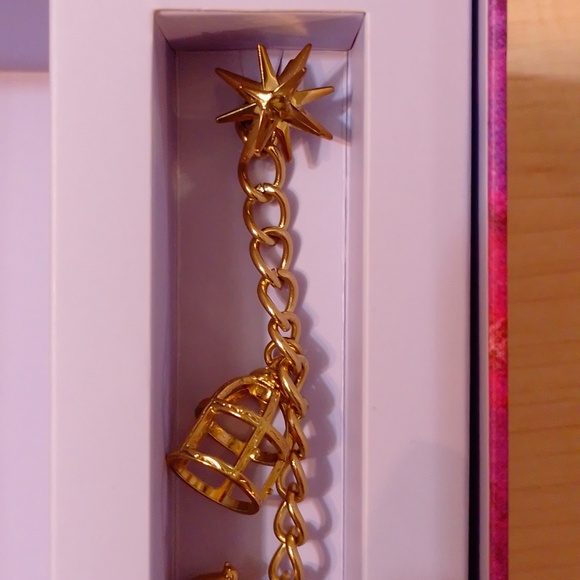 🆕 Taylor Swift Wonderstruck Gift Set Charm Bracelet Lotion Bath Gel - Picture 5 of 16